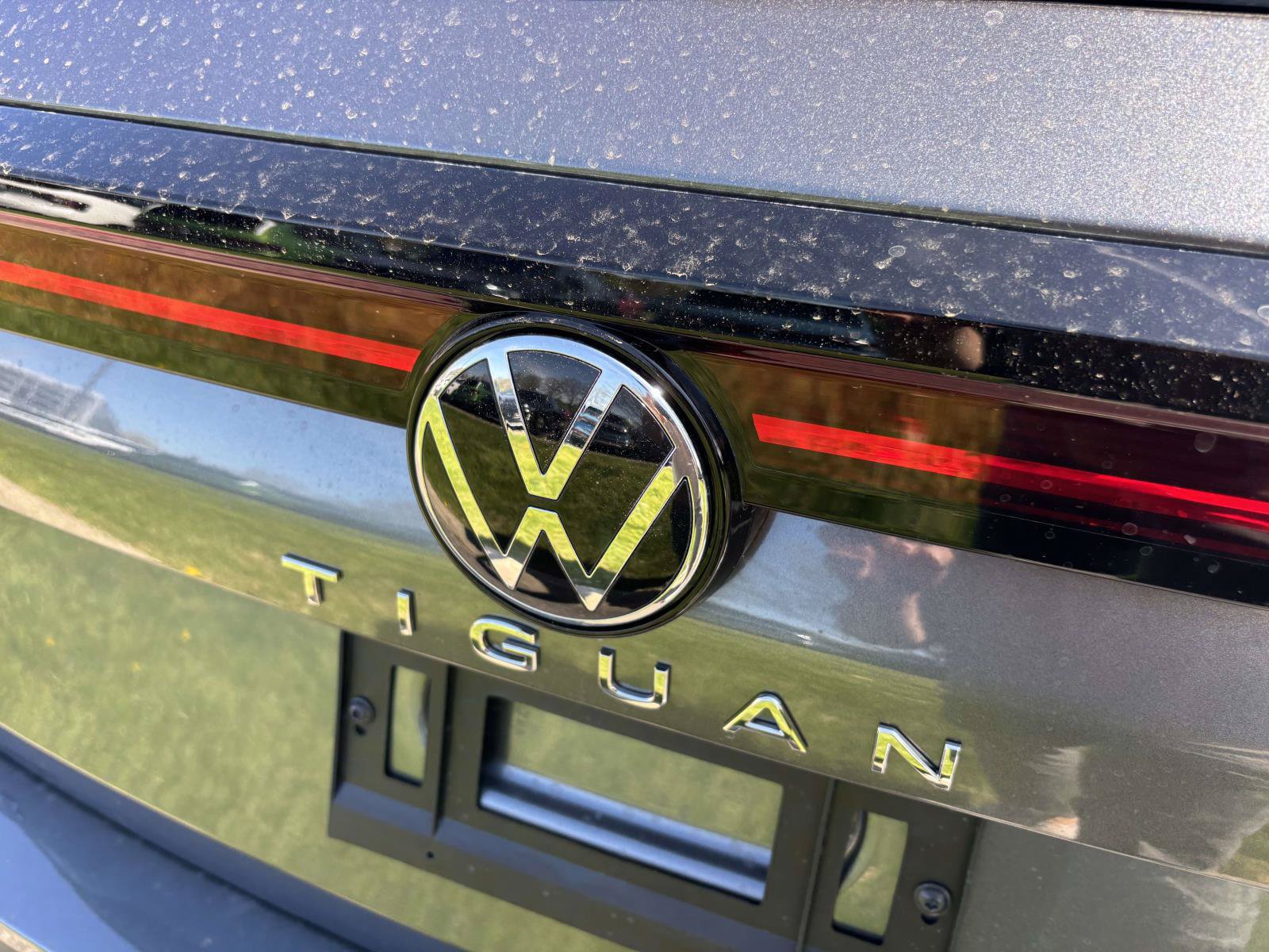 New 2026 Volkswagen Tiguan SE AWD/4WD image 13