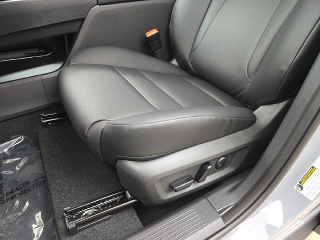 New 2027 Nissan Rogue Dark Armor FWD image 39