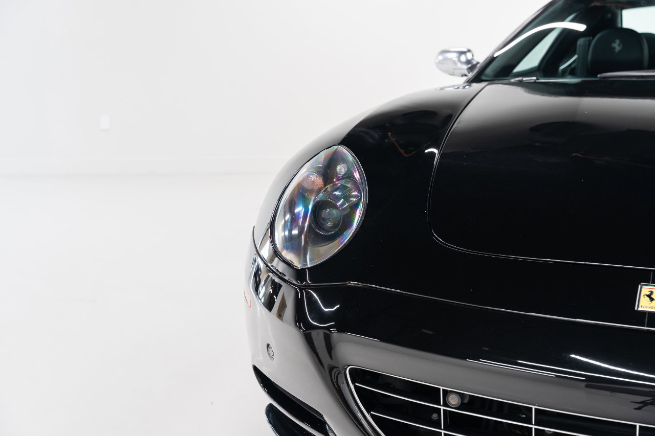 Used 2009 Ferrari 612 Scaglietti image 13