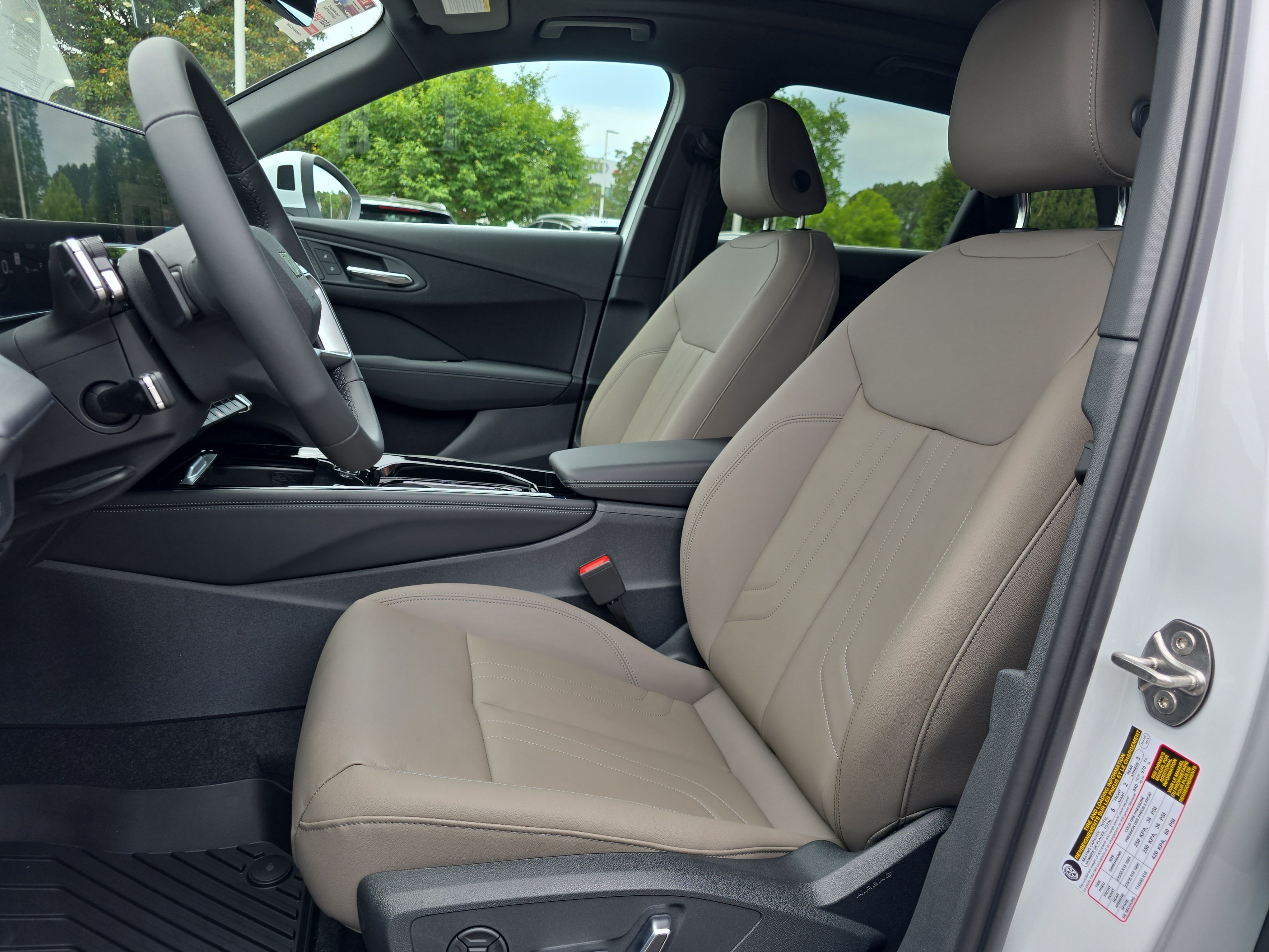 New 2026 Audi Q3 quattro 2.0T AWD/4WD image 15