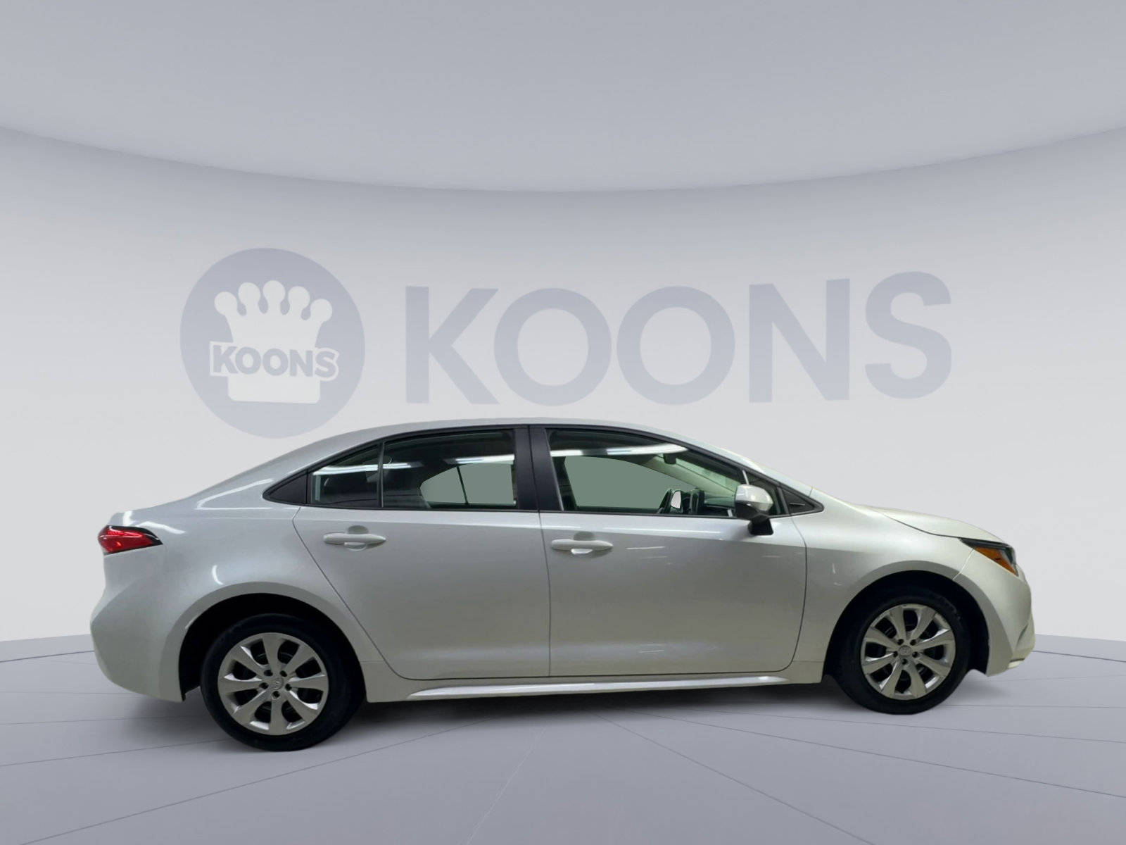 Used 2024 Toyota Corolla LE FWD image 12