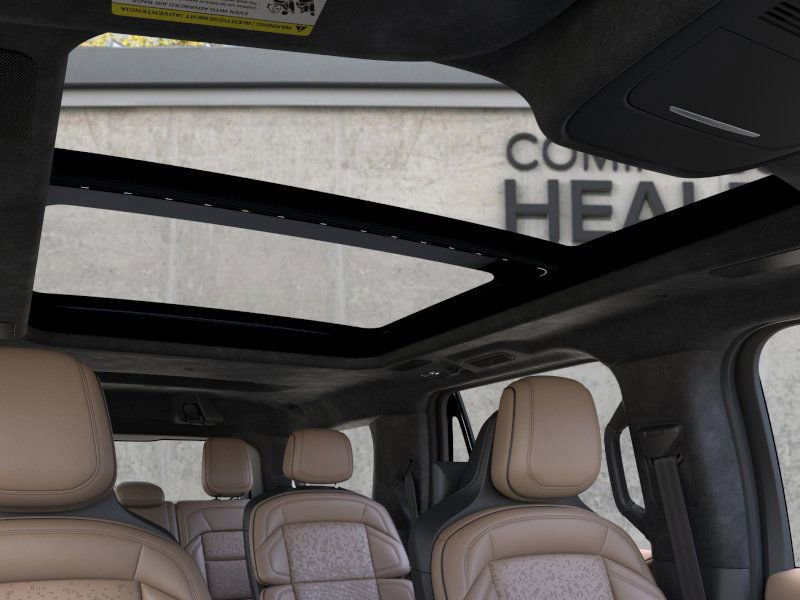 New 2026 Lincoln Navigator Black Label image 22