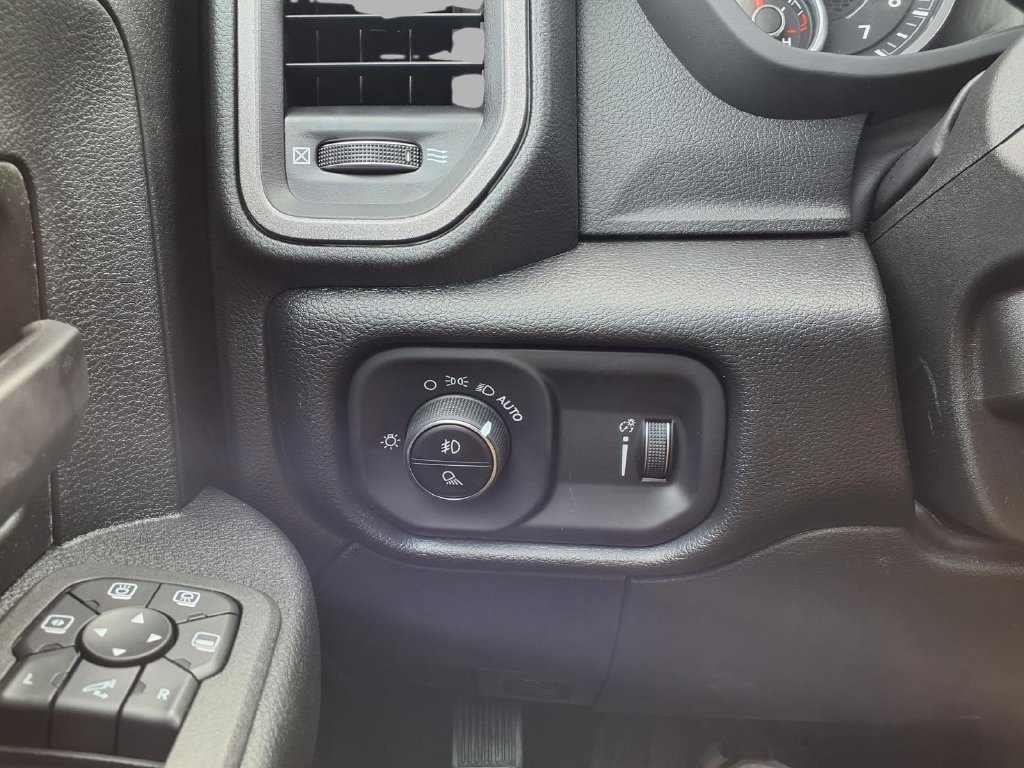 New 2027 RAM 2500 Tradesman AWD/4WD image 15