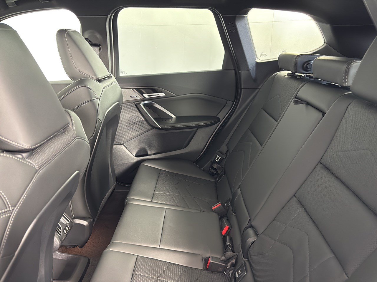 New 2027 BMW X1 xDrive28i AWD/4WD image 25
