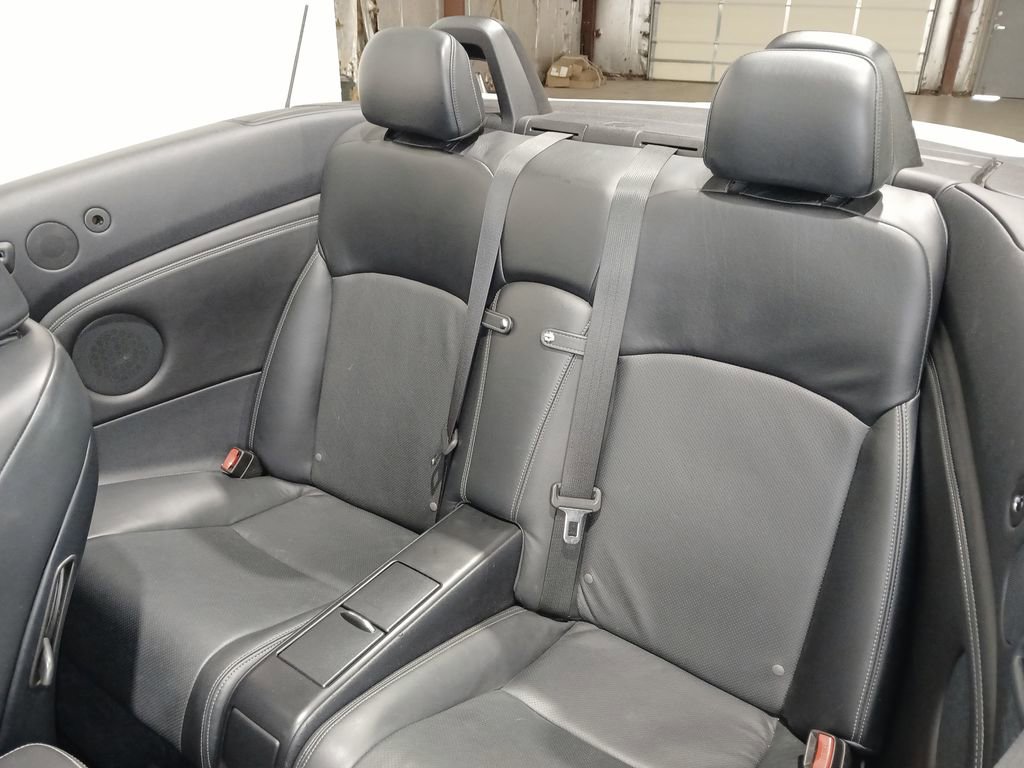 Used 2010 Lexus IS 250C RWD image 12