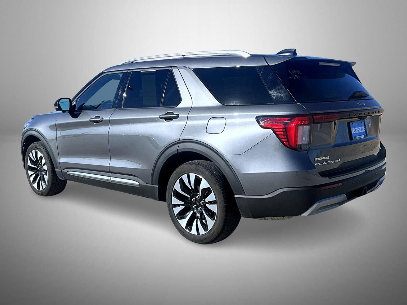 Used 2025 Ford Explorer Platinum w/ LUX Leather Package image 7