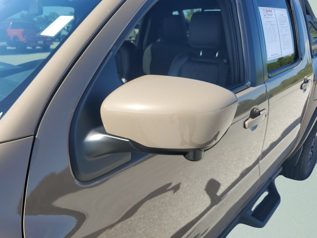 Used 2023 Nissan Frontier PRO-4X w/ Pro-4X Premium Package AWD/4WD image 12