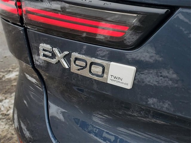 New 2025 Volvo EX90 Ultra image 8