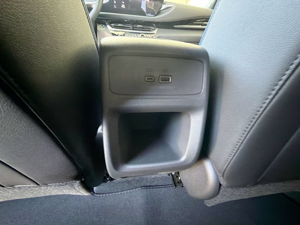 New 2026 Buick Envista Sport Touring w/ Convenience I Package FWD image 24