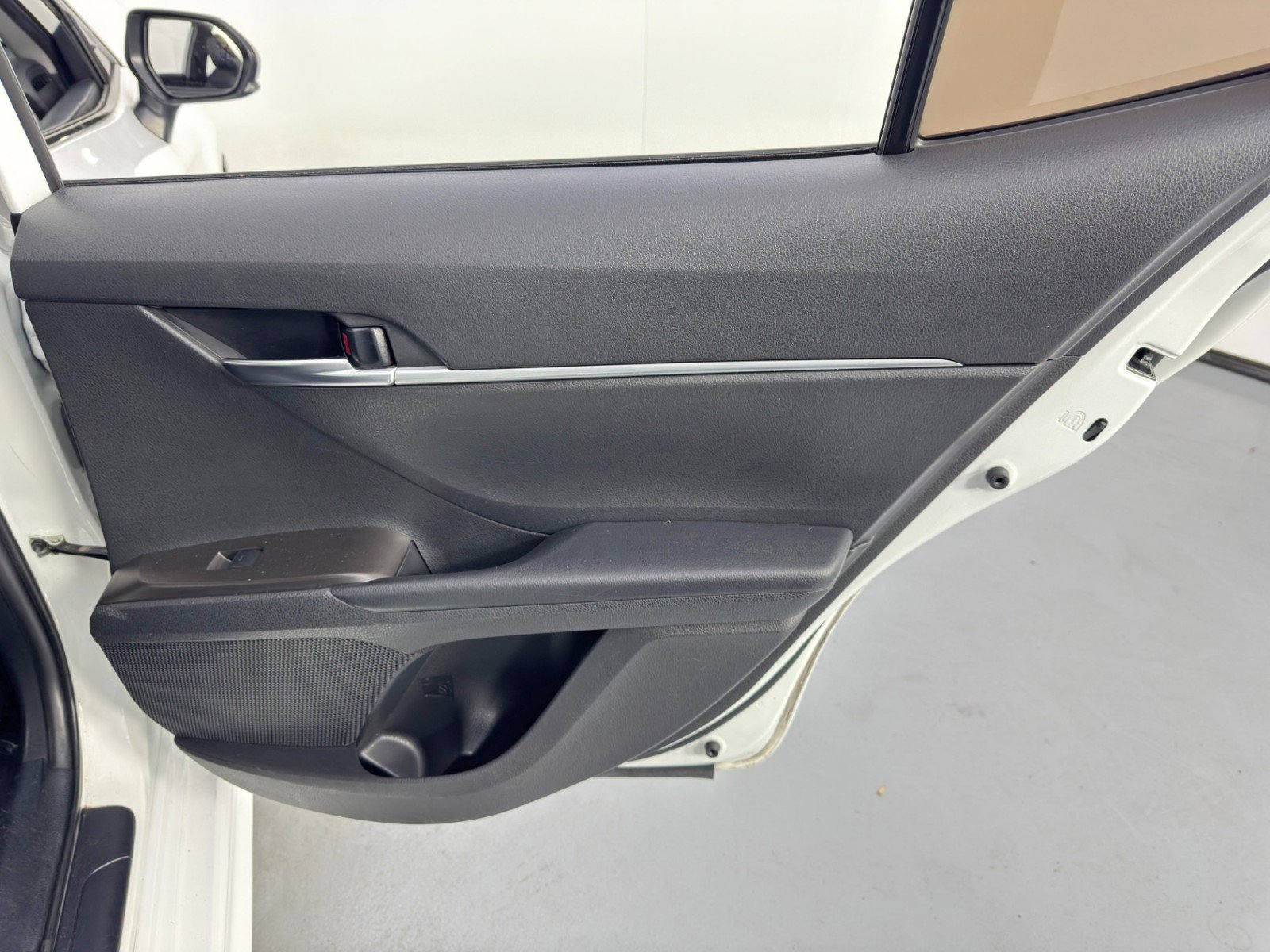 Used 2022 Toyota Camry Nightshade w/ Convenience Package image 41