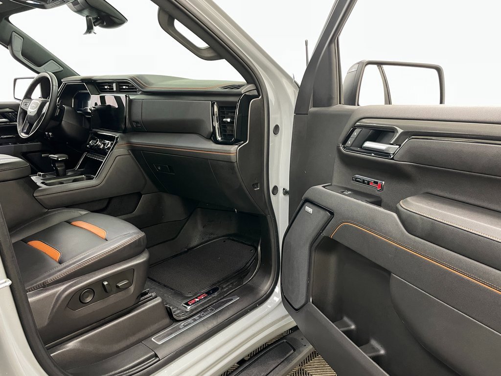 Certified 2025 GMC Sierra 1500 AT4 w/ AT4 Premium Package image 39
