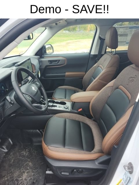 New 2025 Ford Bronco Sport Outer Banks w/ Sasquatch Outer Banks Package AWD/4WD image 32