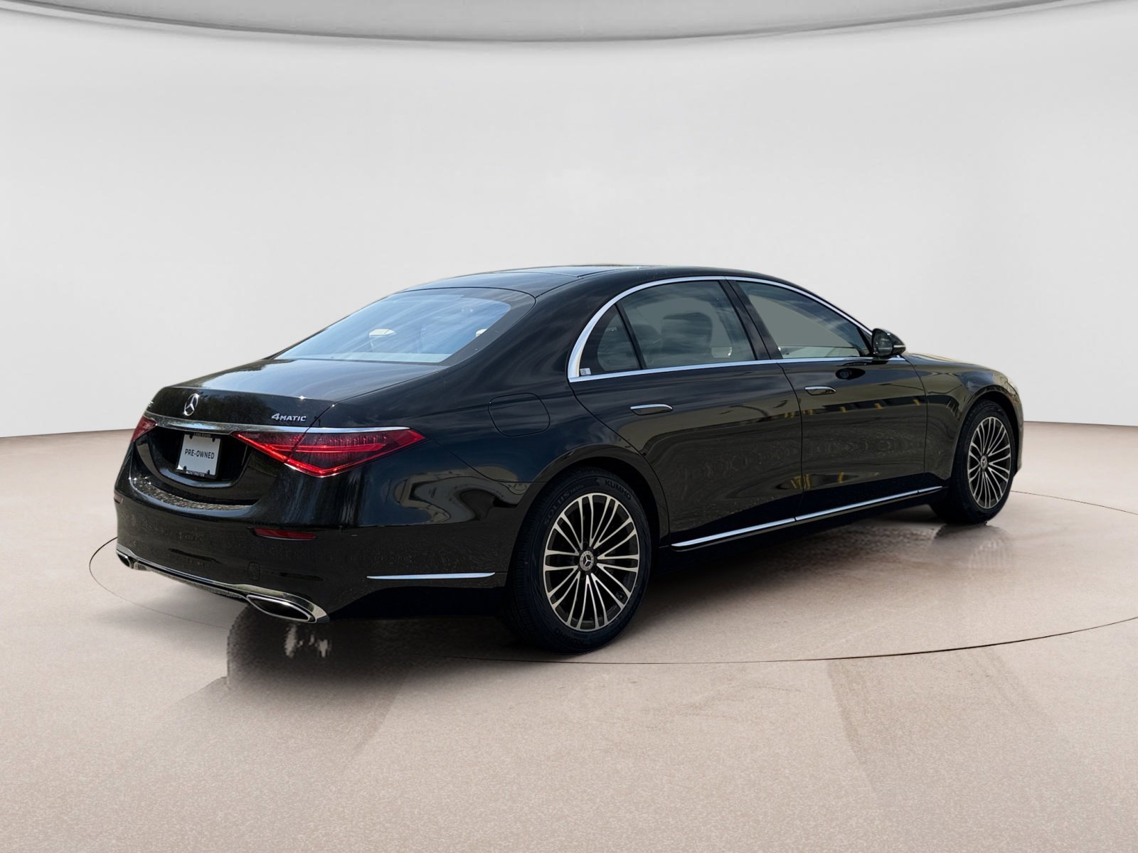 Used 2022 Mercedes-Benz S 580 4MATIC Sedan image 5