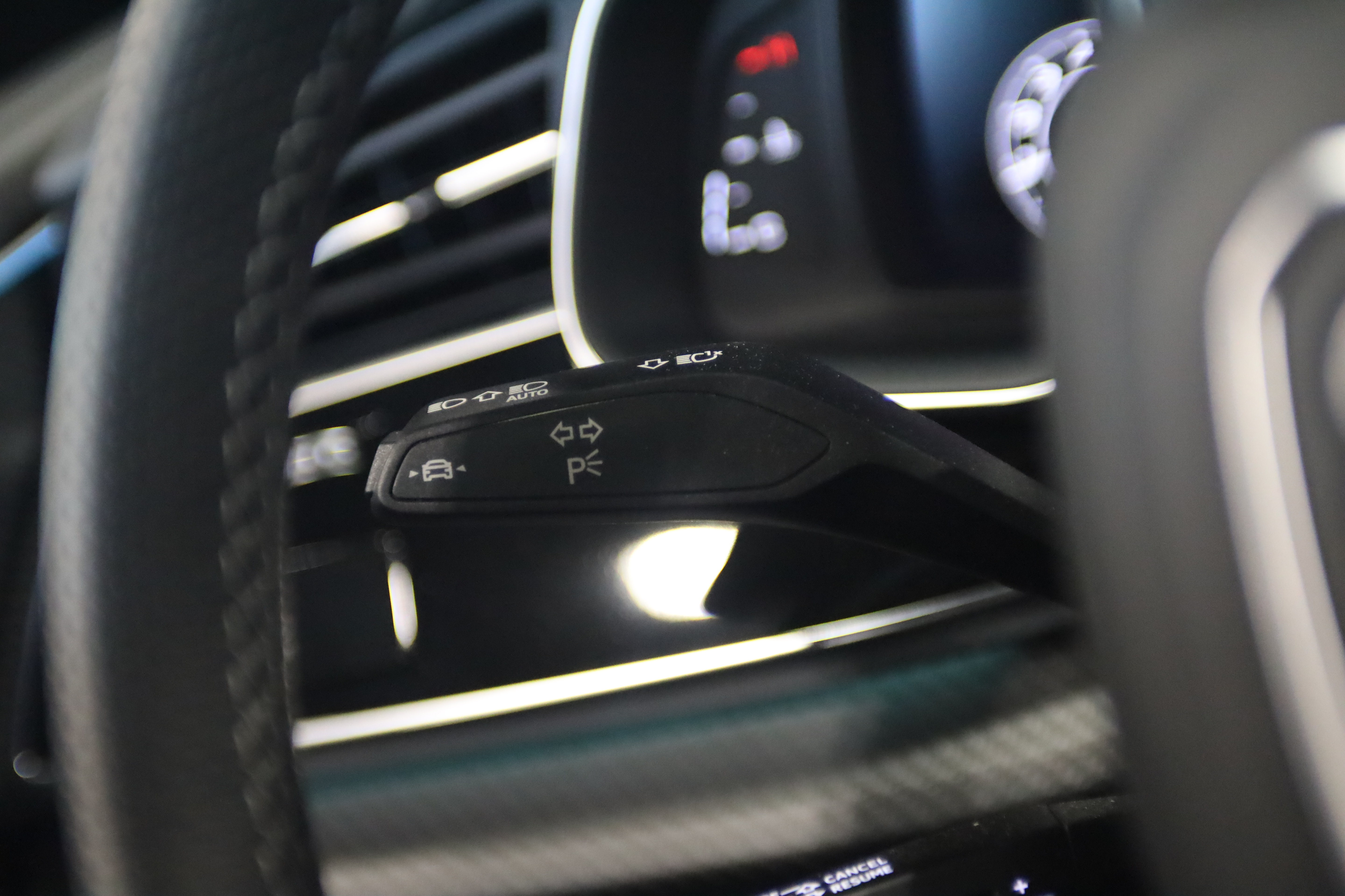 Used 2024 Audi RS Q8 AWD/4WD image 22