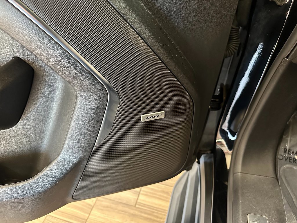 Used 2024 Chevrolet Tahoe LT image 11