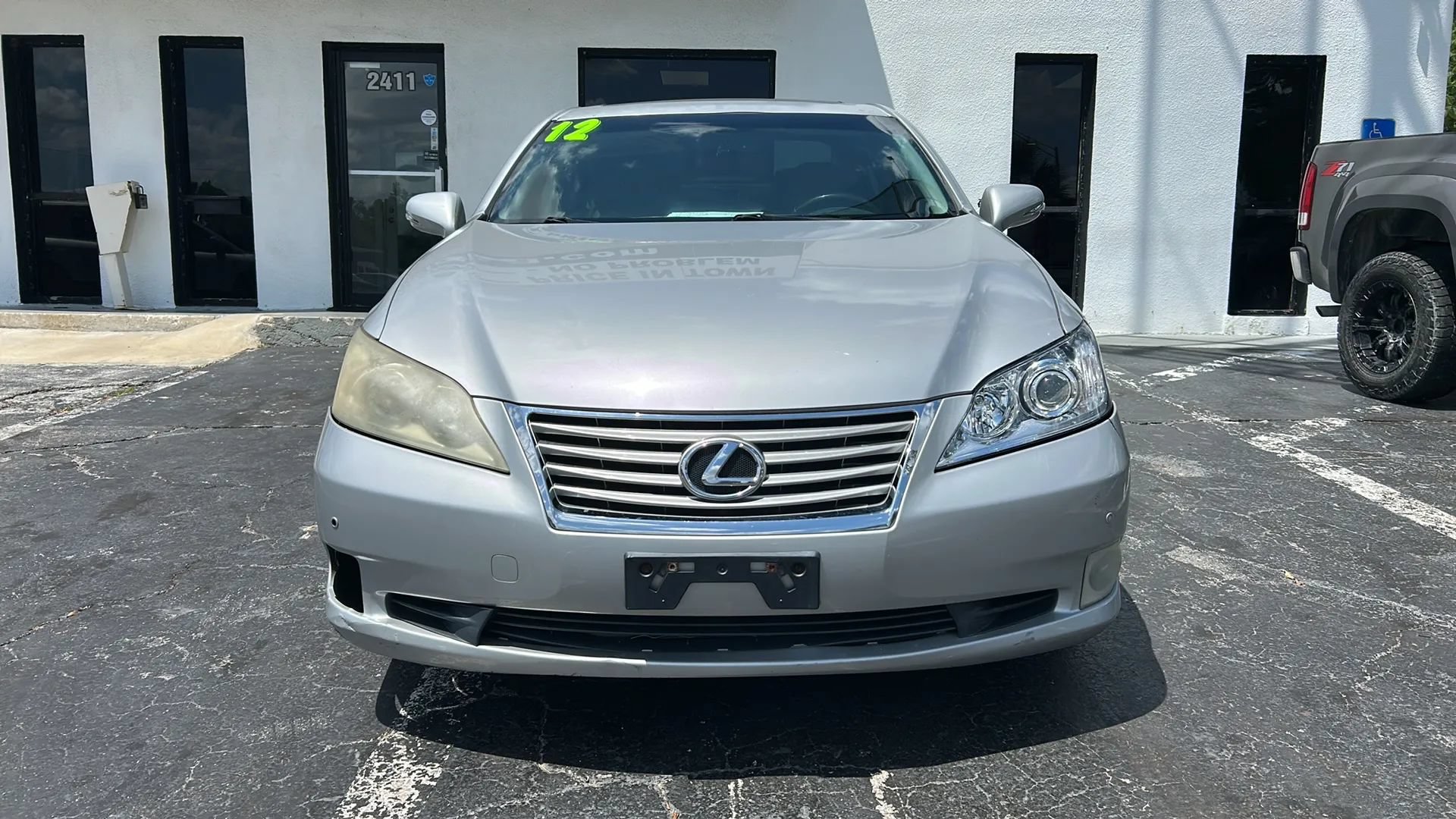 Used 2012 Lexus ES 350 FWD image 2