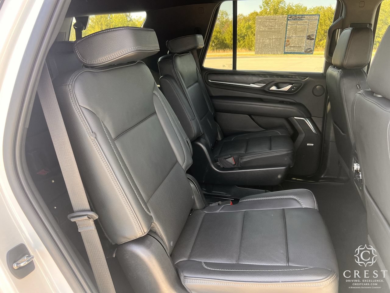 Used 2022 GMC Yukon Denali RWD image 30