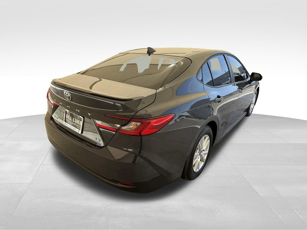 Used 2025 Toyota Camry LE w/ Convenience Package FWD image 7
