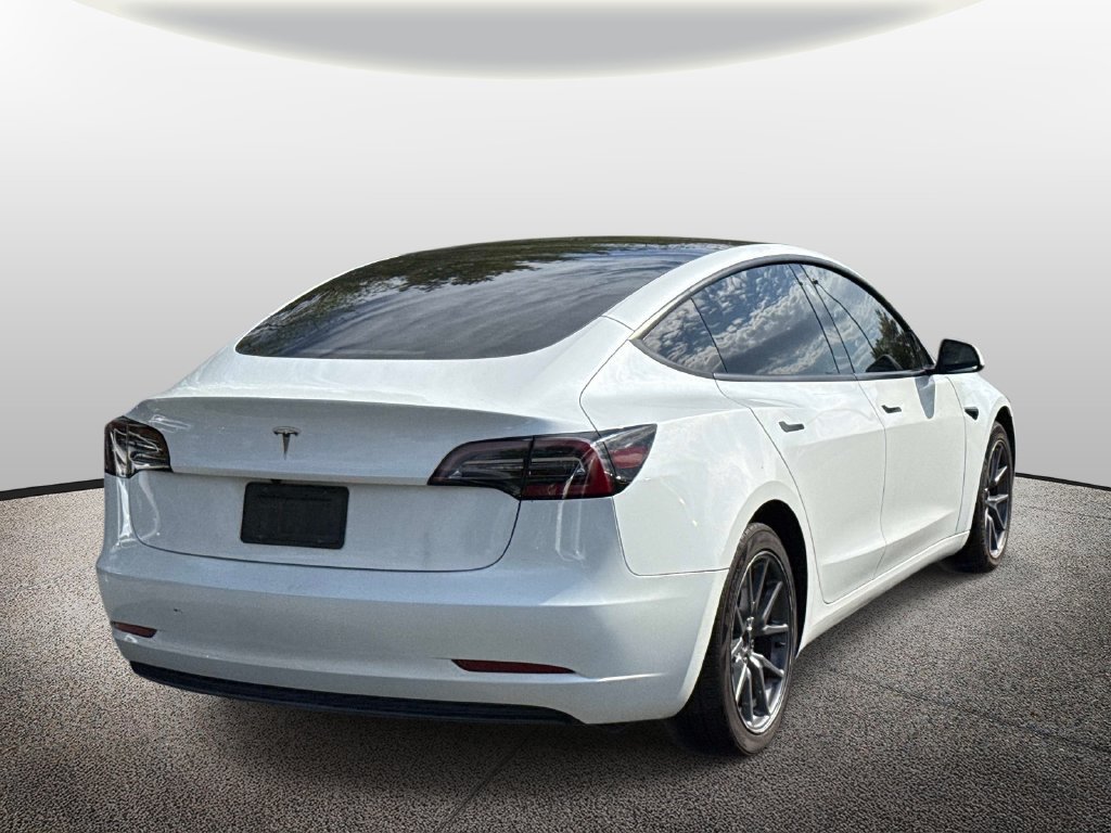 Used 2023 Tesla Model 3 Standard Range RWD image 2