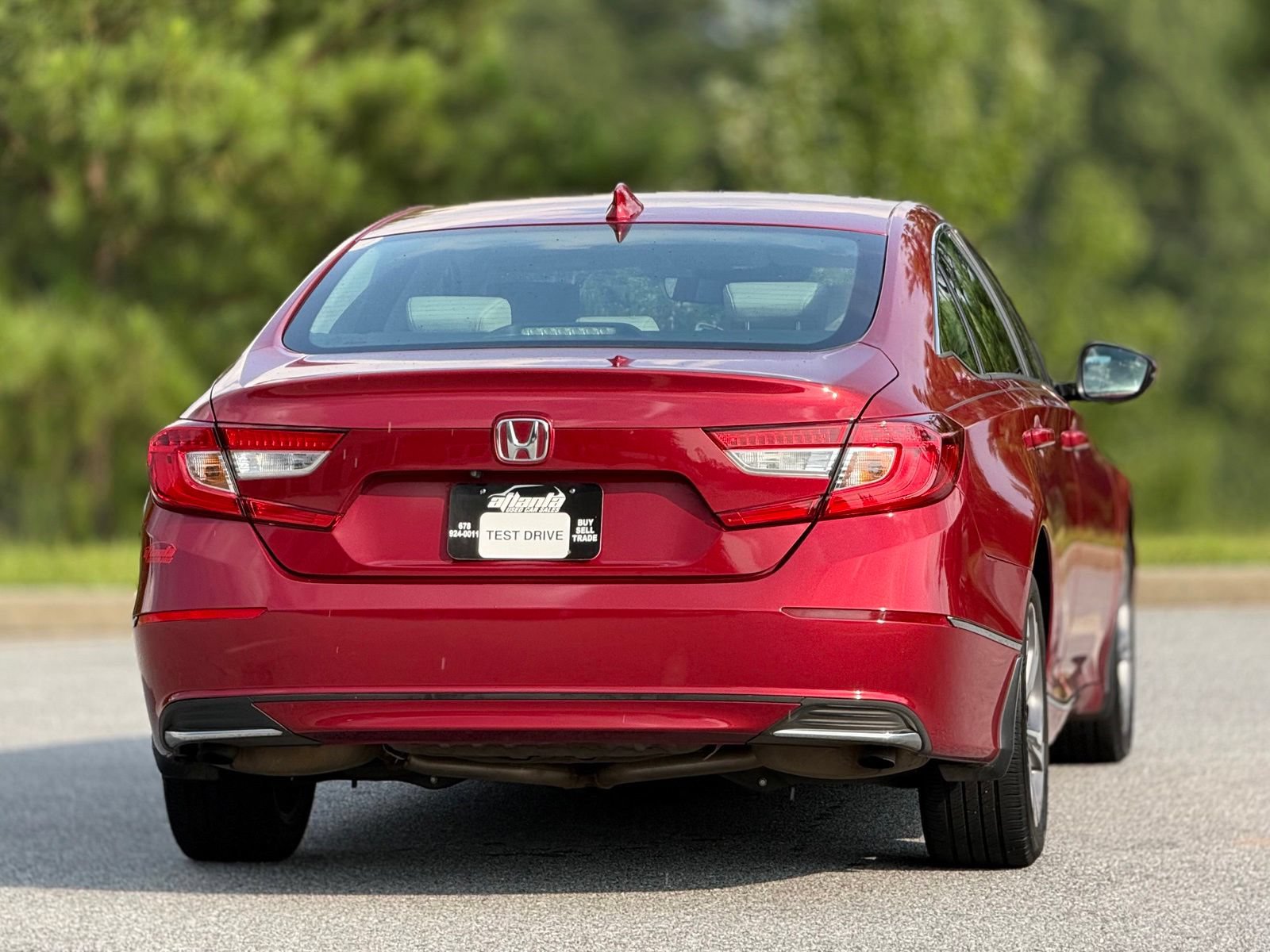 Used 2018 Honda Accord EX-L image 7