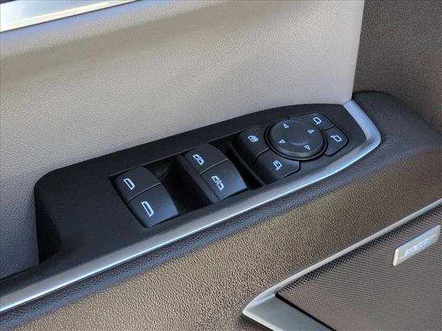 Used 2025 Chevrolet Silverado 1500 LTZ w/ LTZ Premium Package AWD/4WD image 12