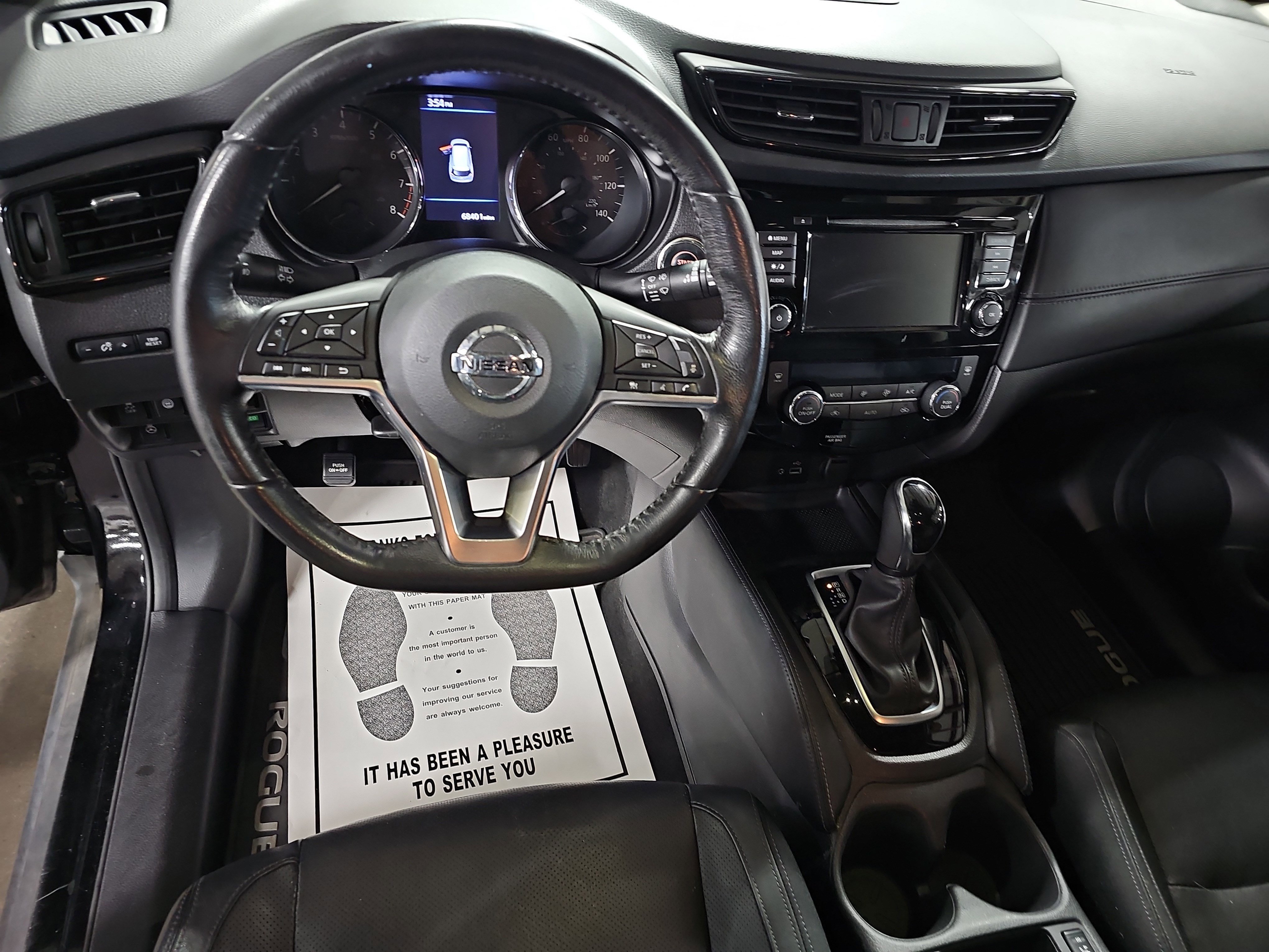 Used 2018 Nissan Rogue SL FWD image 16