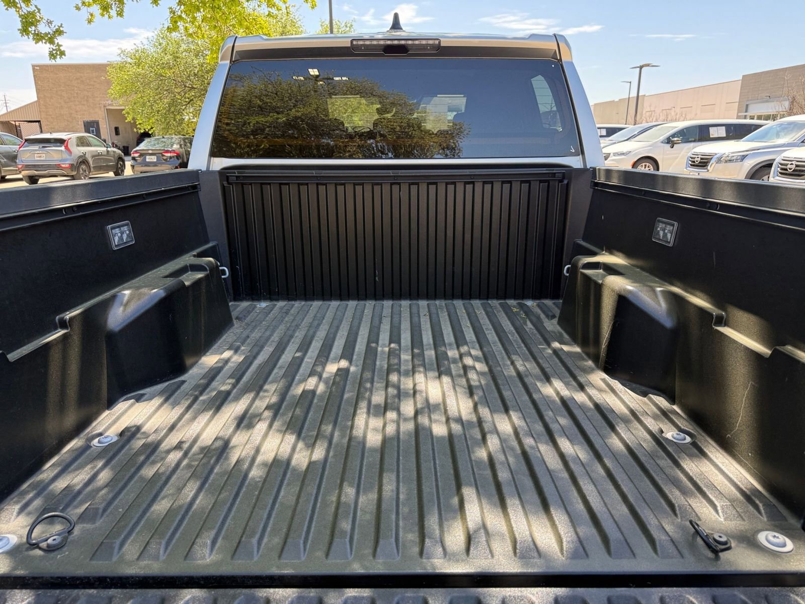 Used 2024 Toyota Tacoma TRD Off-Road image 31