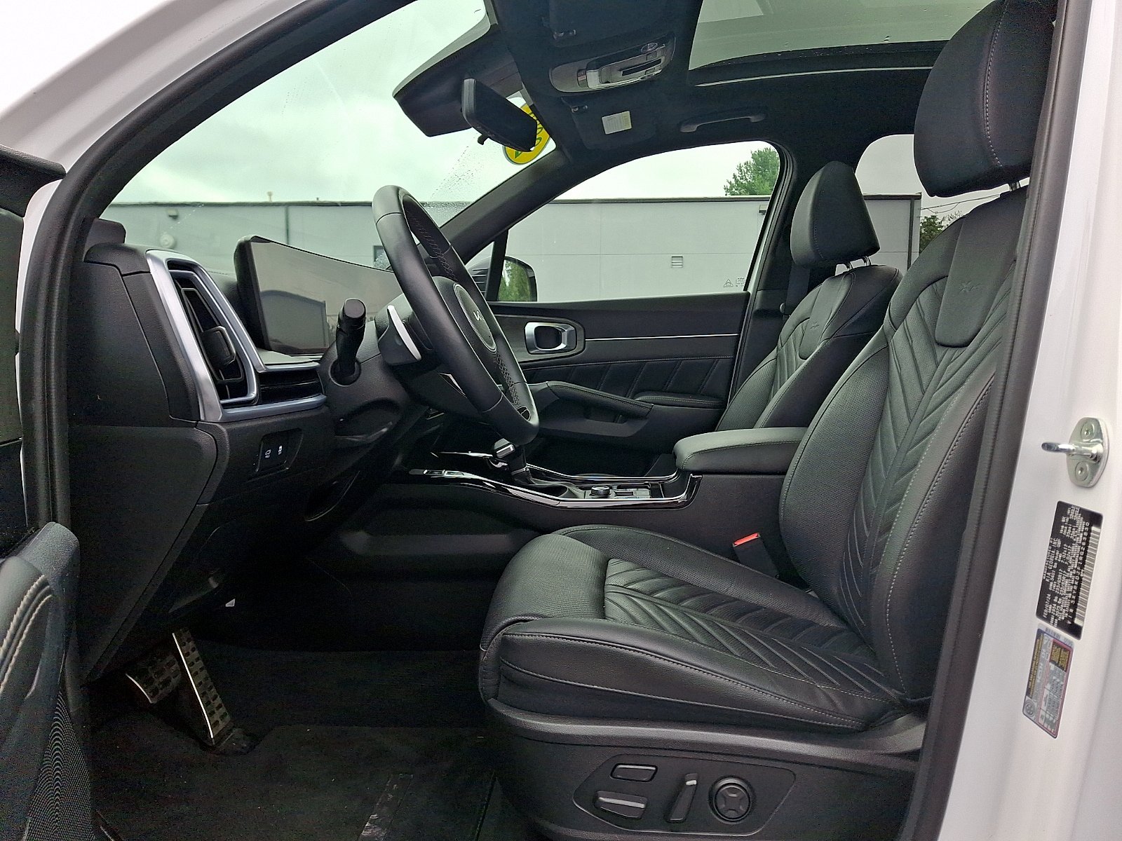 Used 2024 Kia Sorento SX Prestige AWD/4WD image 14