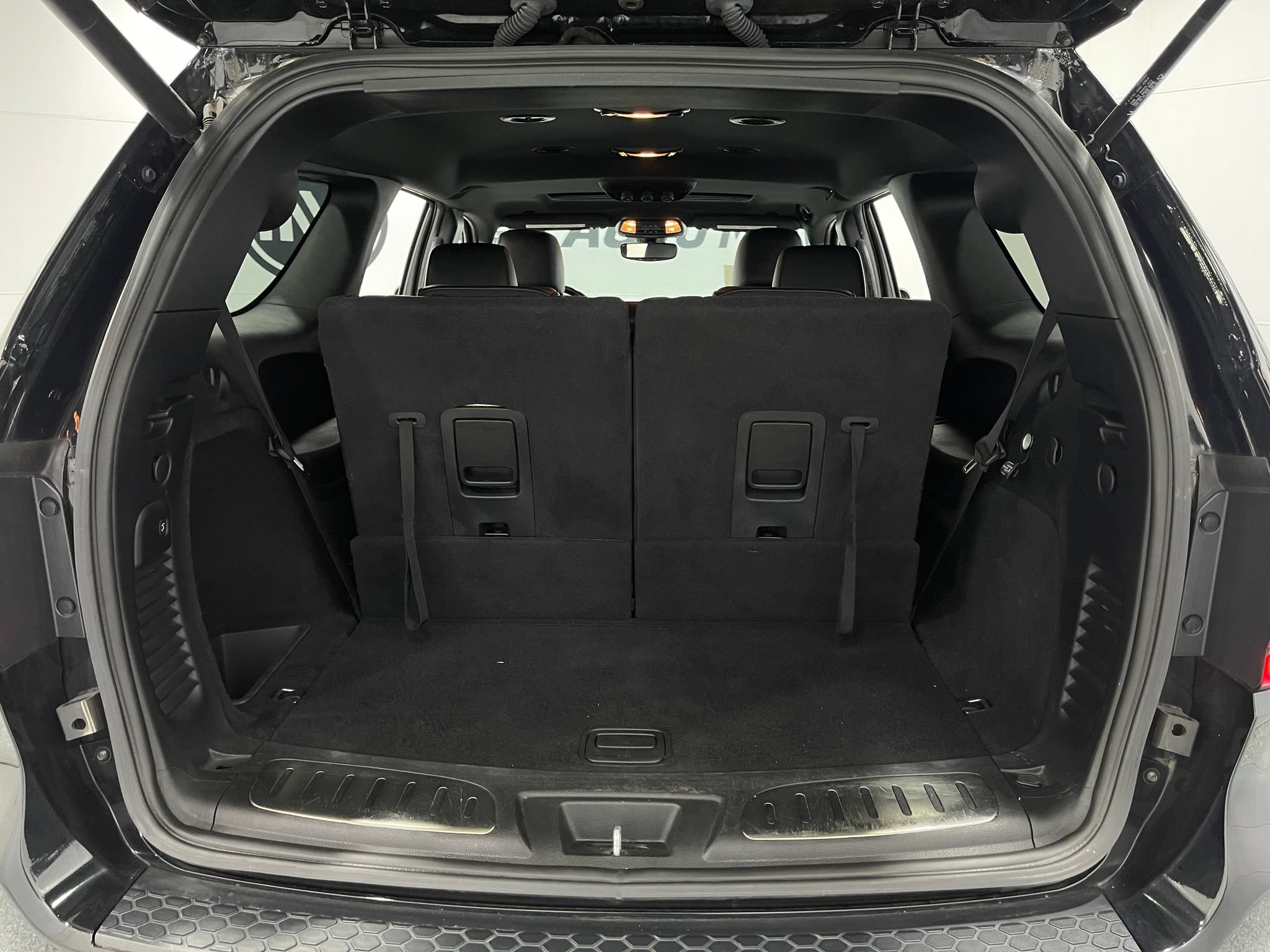 Used 2021 Dodge Durango R/T w/ Blacktop Package AWD/4WD image 25