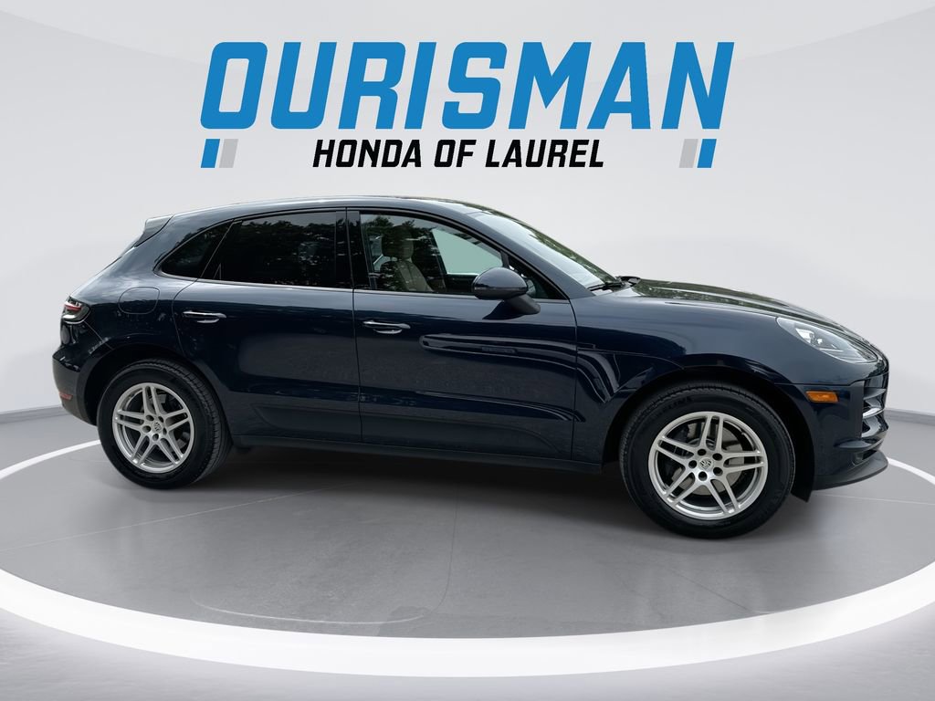 Used 2019 Porsche Macan AWD/4WD image 9