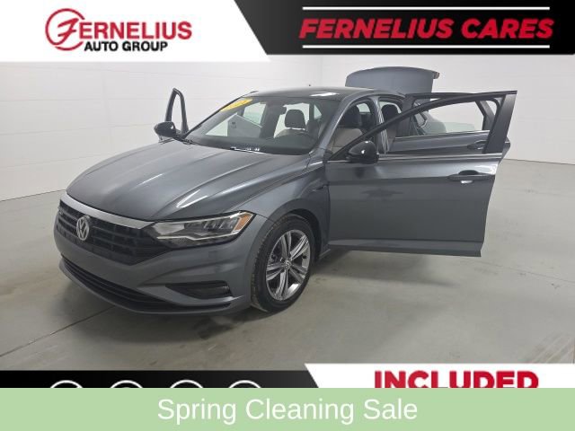 Used 2021 Volkswagen Jetta R-Line FWD image 9