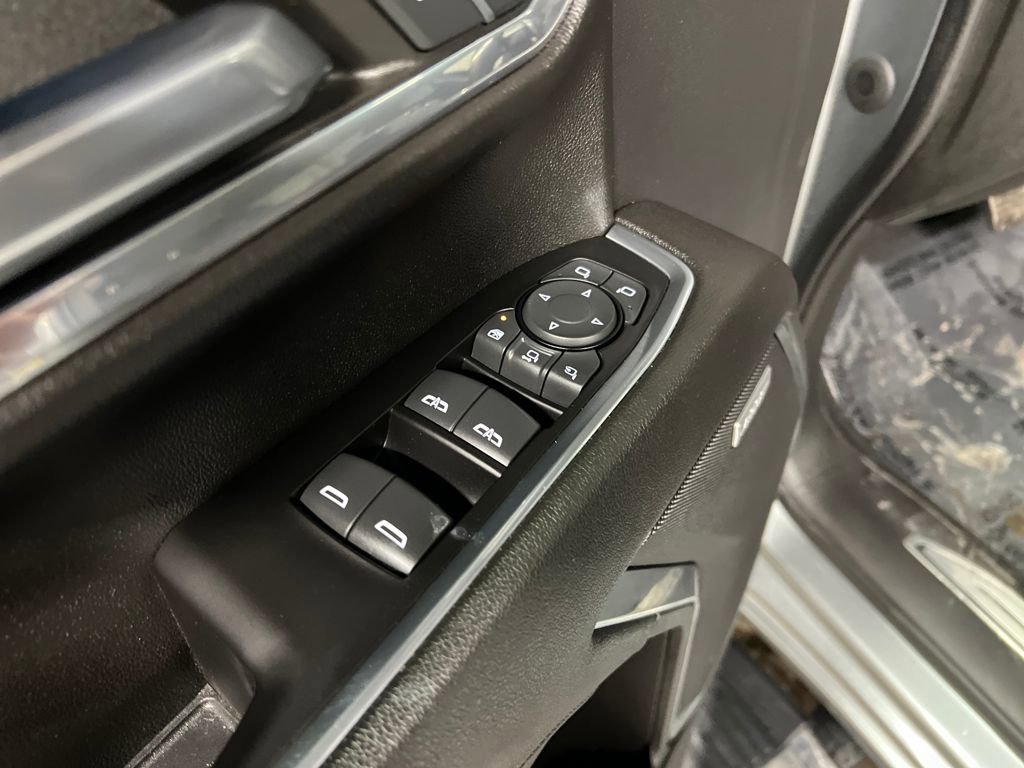 Certified 2024 Chevrolet Silverado 2500 LTZ w/ LTZ Premium Package image 16