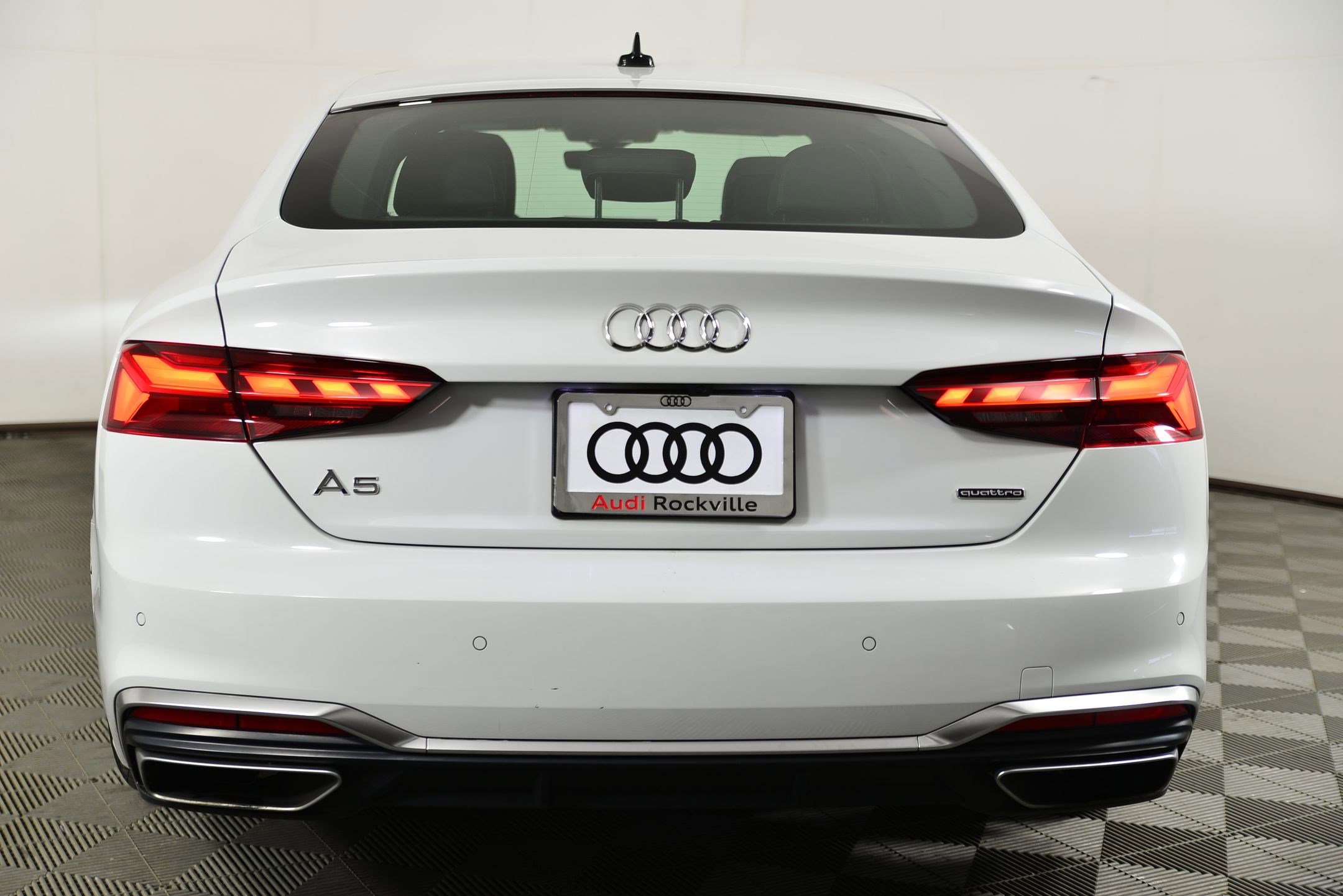 Used 2023 Audi A5 2.0T Premium w/ Convenience Package image 10