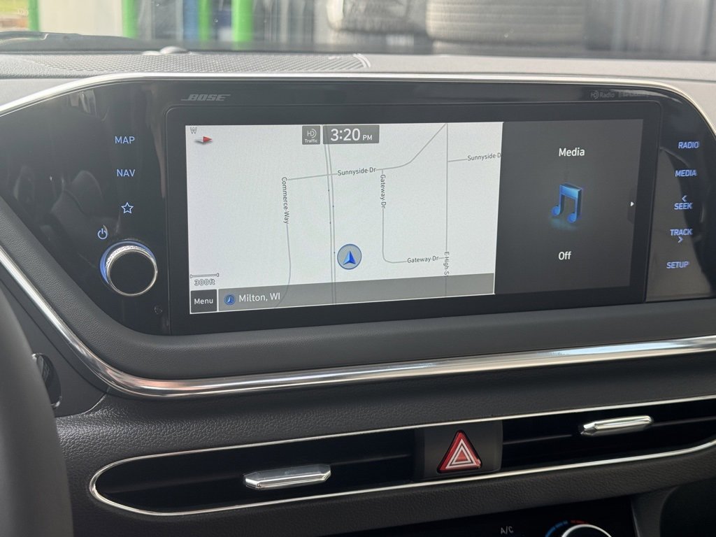 Used 2022 Hyundai Sonata Limited image 14