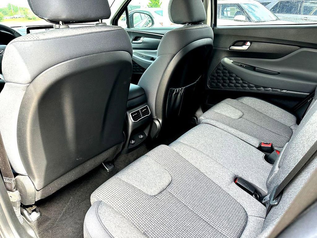 Used 2023 Hyundai Santa Fe SEL FWD image 21