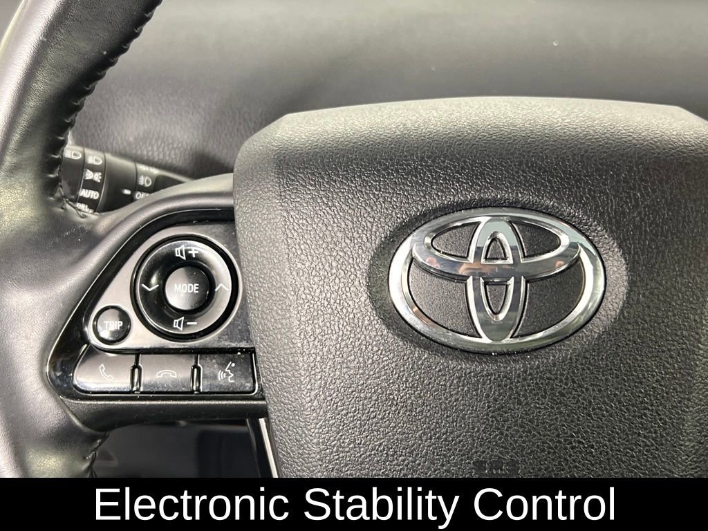 Used 2022 Toyota Prius XLE w/ Premium Convenience Package image 8