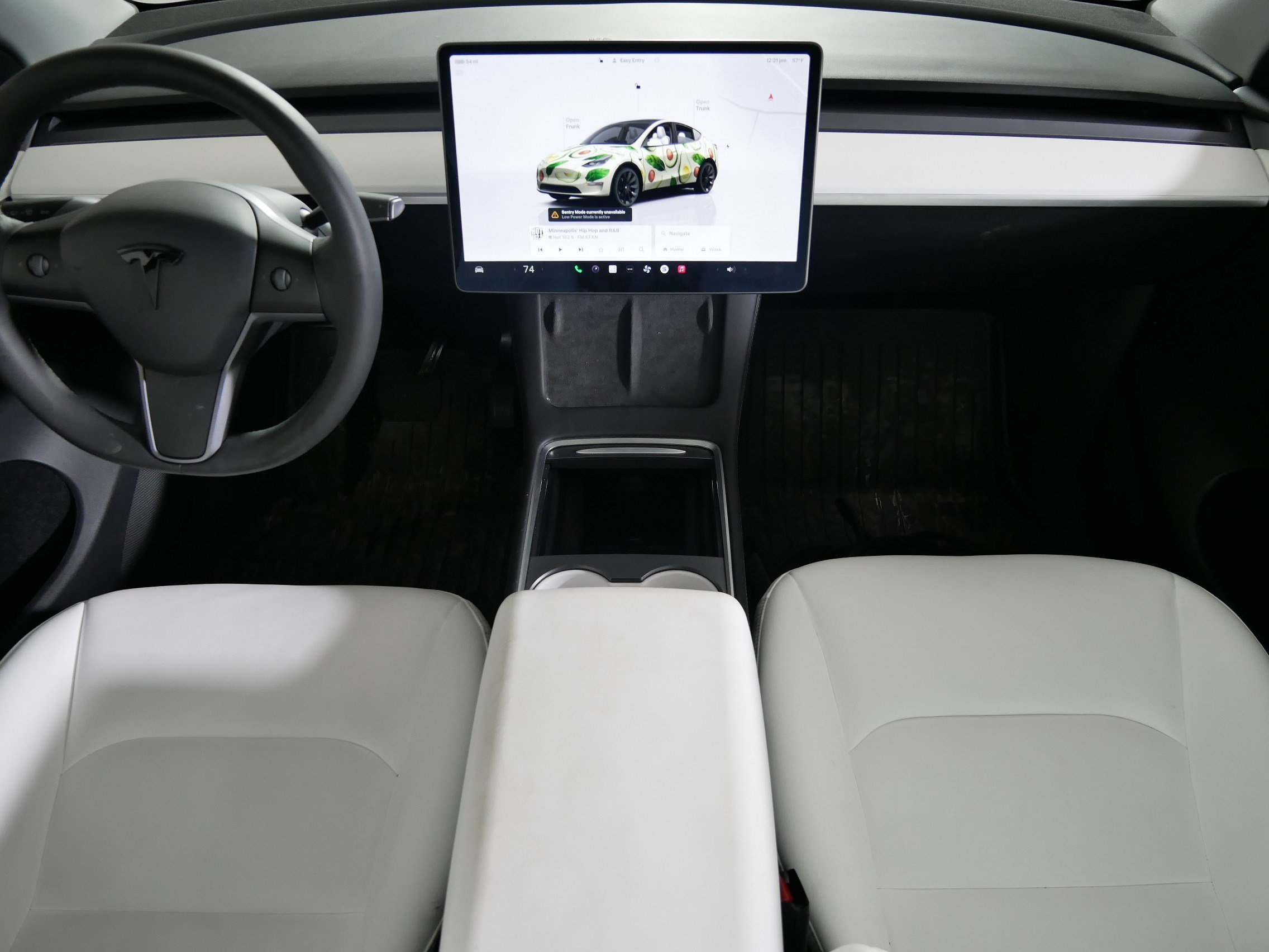 Used 2023 Tesla Model Y Long Range image 10
