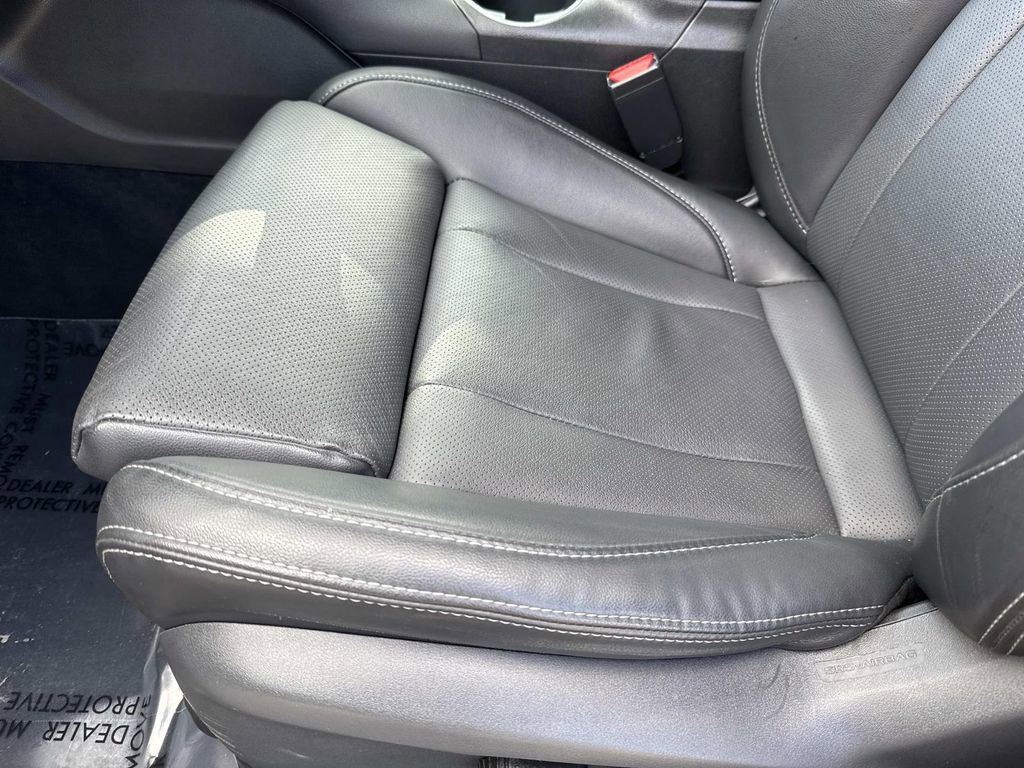 Used 2025 Subaru Outback Limited w/ Popular Package #2 image 24