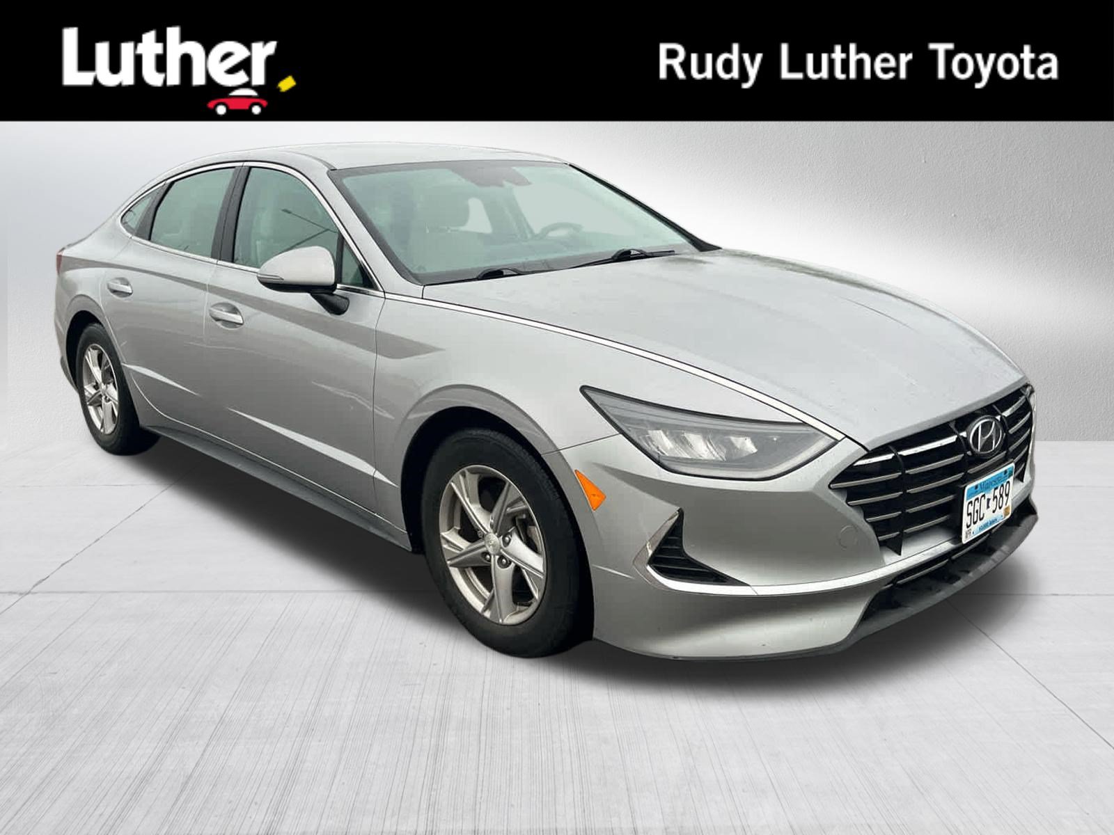 Used 2023 Hyundai Sonata SE FWD image 1
