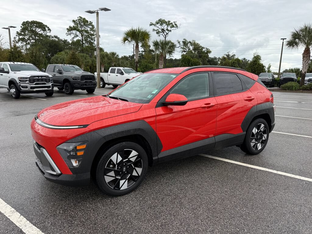 Used 2024 Hyundai Kona SEL FWD image 7