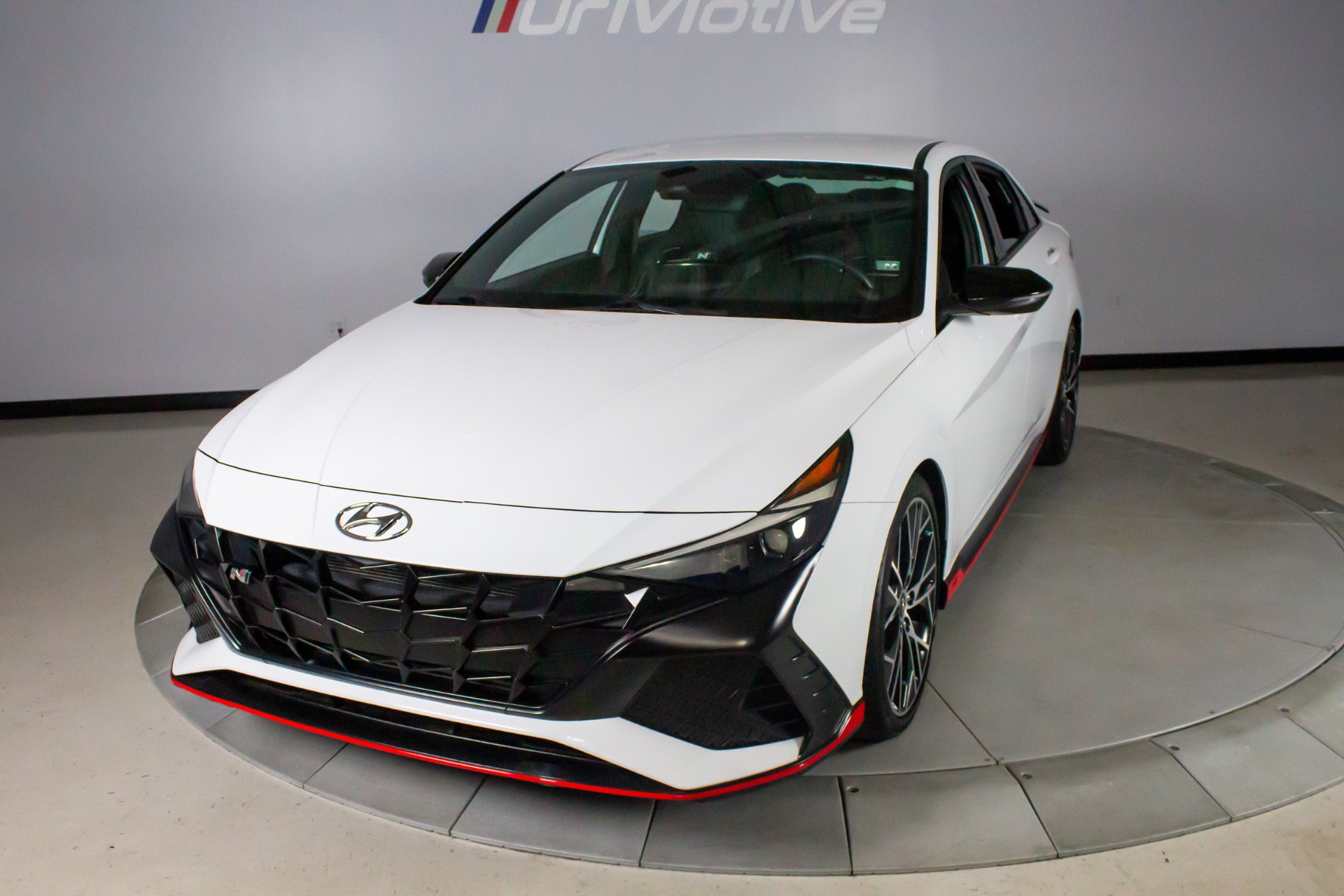 Used 2022 Hyundai Elantra N FWD image 2