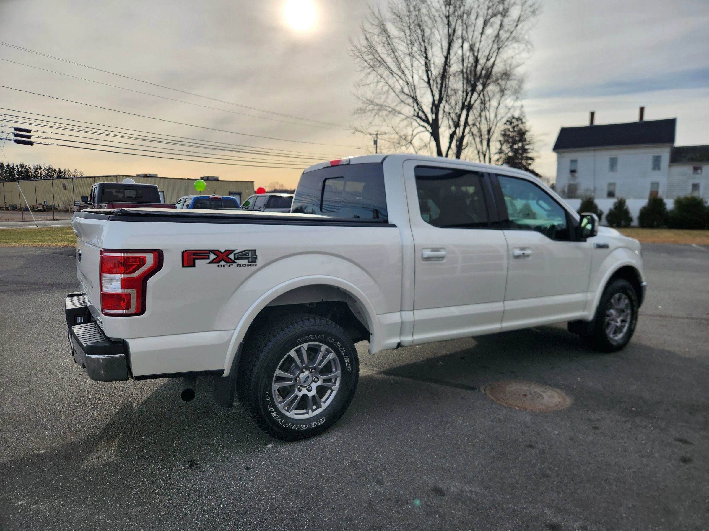 Used 2018 Ford F150 Lariat w/ FX4 Off-Road Package image 17