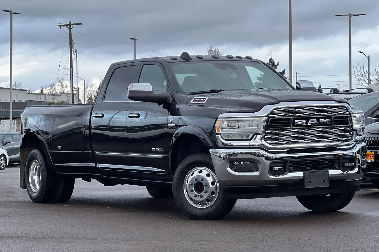 Used 2021 RAM 3500 Limited image 2