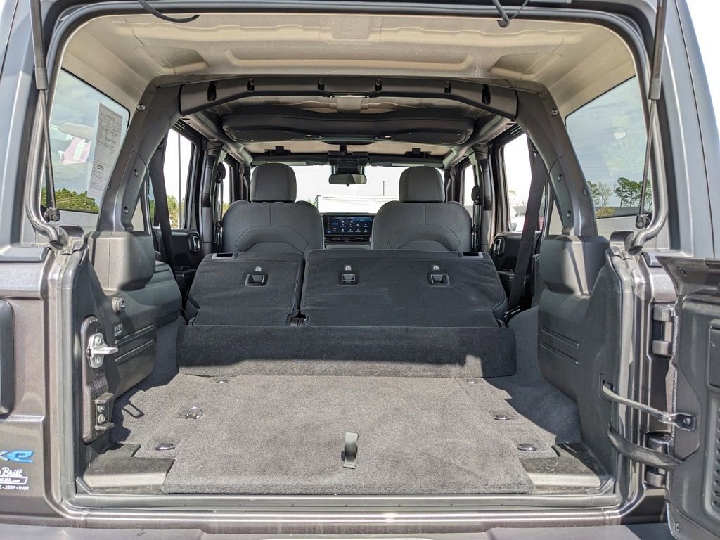 Used 2025 Jeep Wrangler Unlimited Sport S 4xe image 43