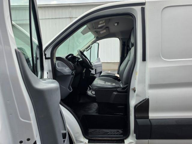 Used 2015 Ford Transit 250 148 Low Roof RWD image 22