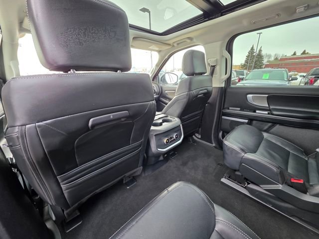 Used 2025 Ford Expedition Max Platinum AWD/4WD image 14