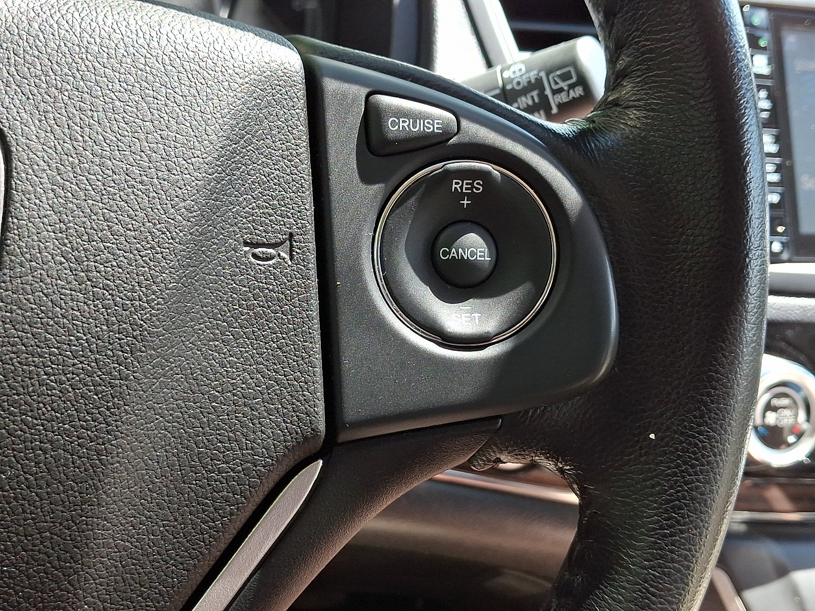 Used 2015 Honda CR-V EX-L image 22