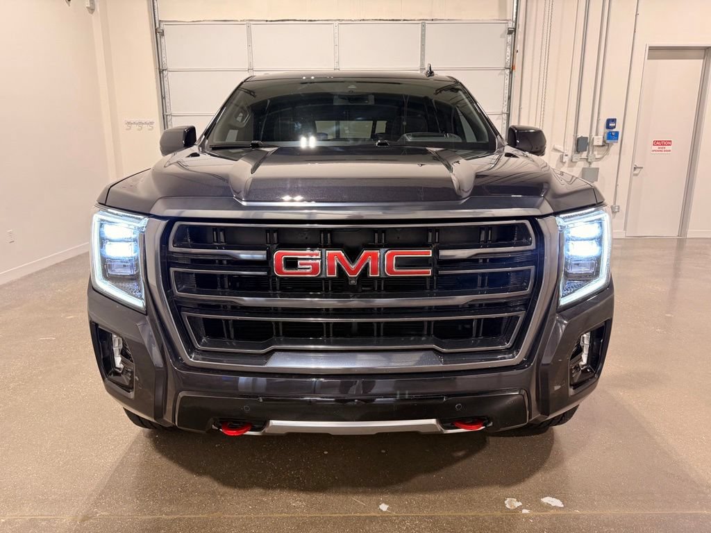 Used 2024 GMC Yukon AT4 w/ AT4 Premium Plus Package AWD/4WD image 2