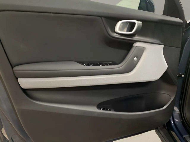 Used 2024 Polestar Polestar 2 AWD/4WD image 28