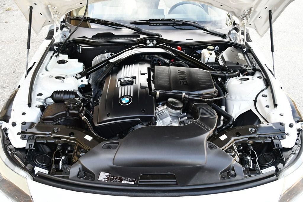 Used 2012 BMW Z4 sDrive35i RWD image 79